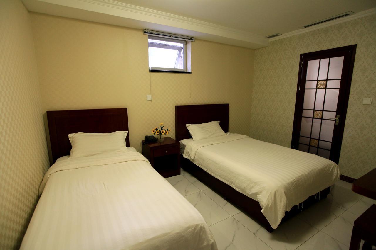 Zhantan Courtyard Hotel Пекин Стая снимка
